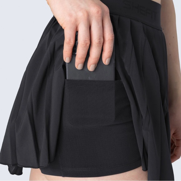 SHEFIT PLEATED SKIRT - Picture 7 of 14